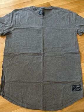 Abercrombie & Fitch Men's Heather Gray Crew Tee